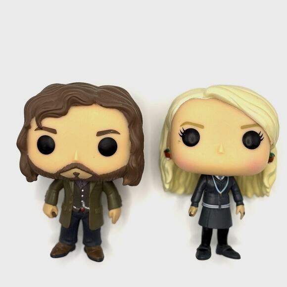 Funko Pop! Harry Potter #16 Sirius Black & #14 Luna Lovegood Vinyl Figures Loose - Picture 1 of 6